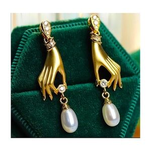 HAND-SHAPED FAUX PEARL EARRINGS